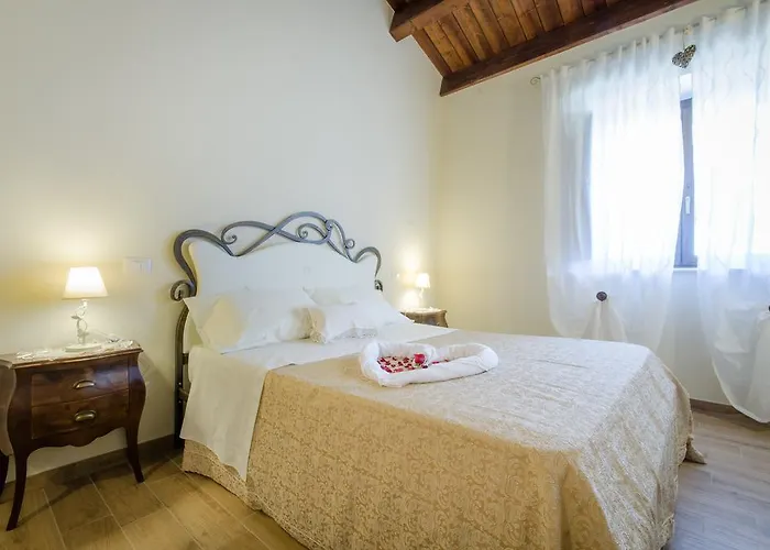 Alloggio per agriturismo Tenuta Umberto I *